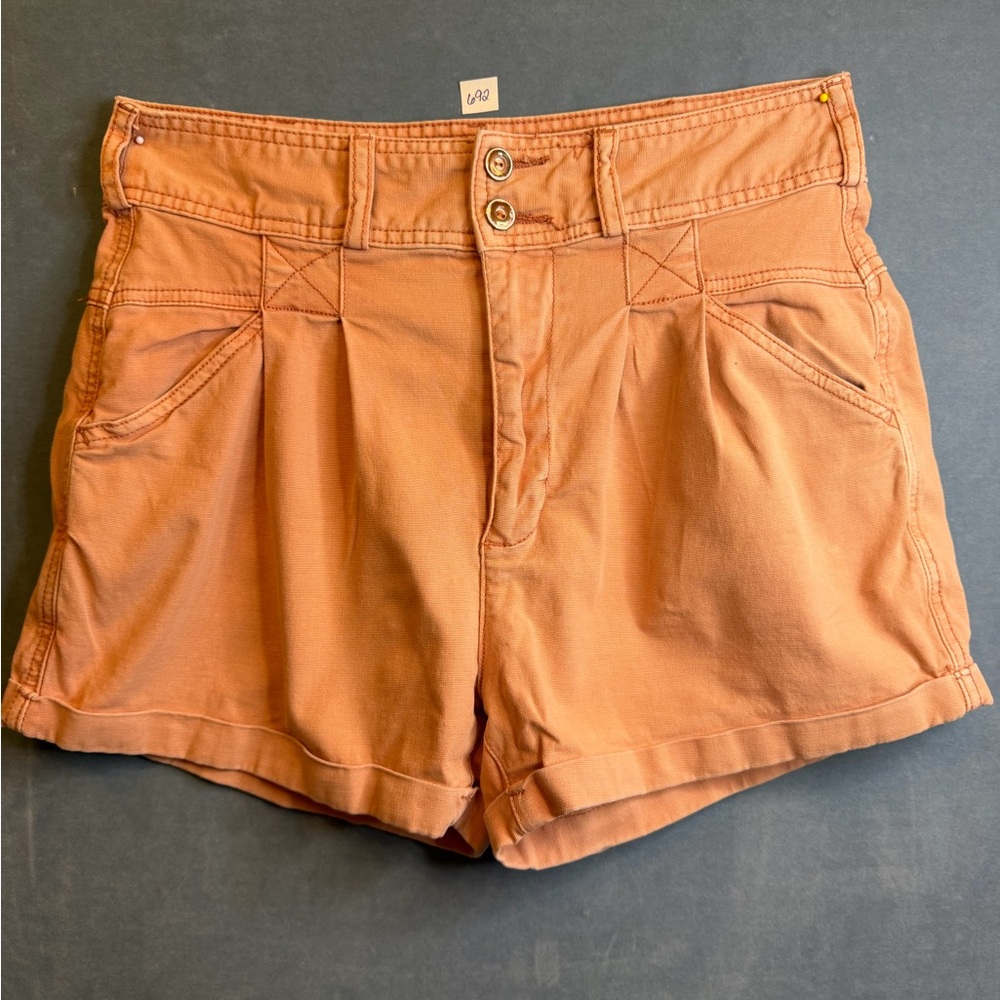 PILCRO Women's PEACH COLORED Shorts size 28